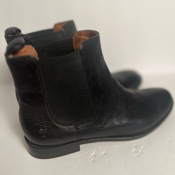 Frye Boots 7.5 Black Leather Pull On Booties Moto Classic Cottagecore Boho - Picture 3 of 12